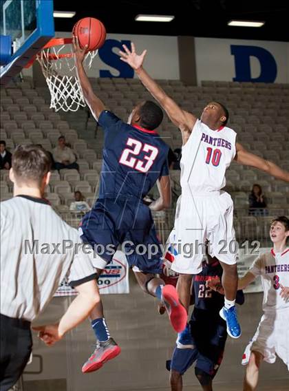Thumbnail 1 in Northwest vs. Duncanville (Whataburger Tournament) photogallery.