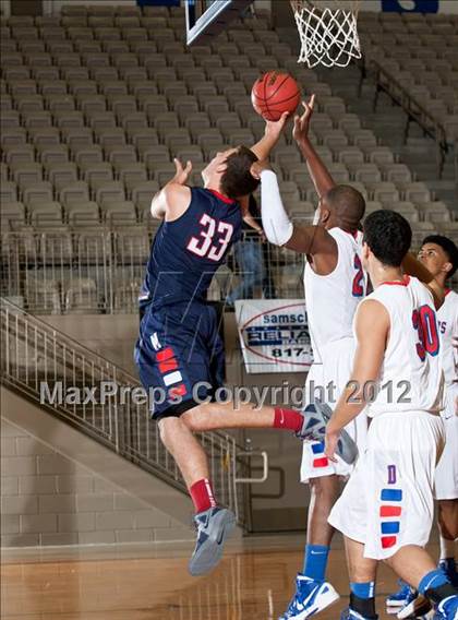 Thumbnail 2 in Northwest vs. Duncanville (Whataburger Tournament) photogallery.