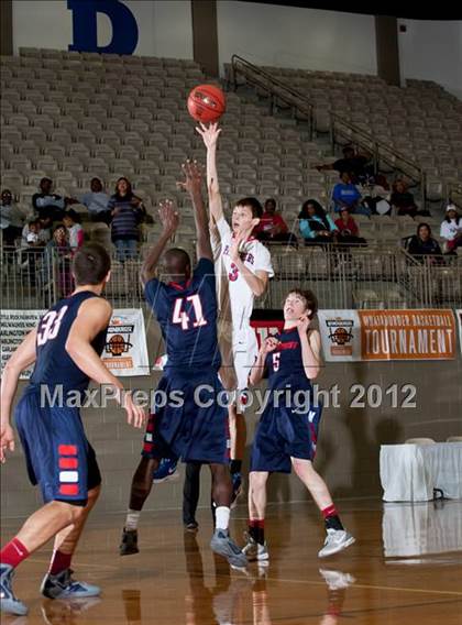 Thumbnail 1 in Northwest vs. Duncanville (Whataburger Tournament) photogallery.