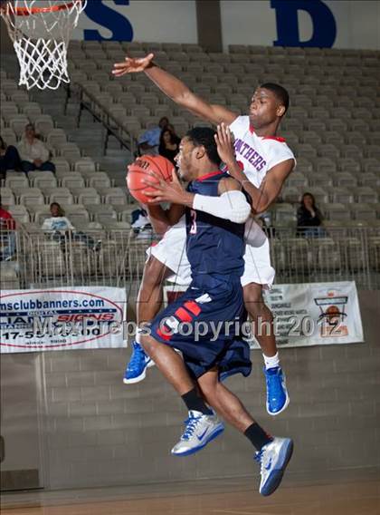 Thumbnail 1 in Northwest vs. Duncanville (Whataburger Tournament) photogallery.