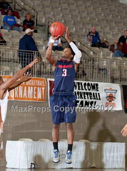 Thumbnail 1 in Northwest vs. Duncanville (Whataburger Tournament) photogallery.