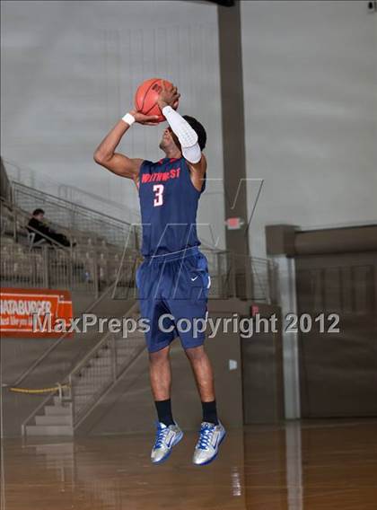 Thumbnail 1 in Northwest vs. Duncanville (Whataburger Tournament) photogallery.