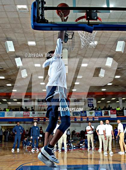 Thumbnail 3 in Dorman vs. Keenan (Chick-Fil-A Classic) photogallery.