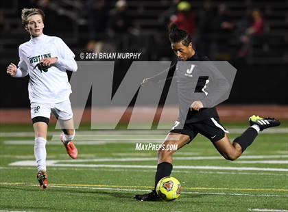 Thumbnail 3 in West Linn vs. Jesuit (OSAA 6A Semifinal) photogallery.