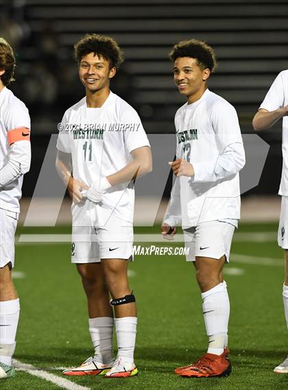 Thumbnail 1 in West Linn vs. Jesuit (OSAA 6A Semifinal) photogallery.