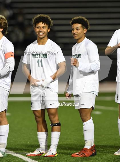 Thumbnail 2 in West Linn vs. Jesuit (OSAA 6A Semifinal) photogallery.