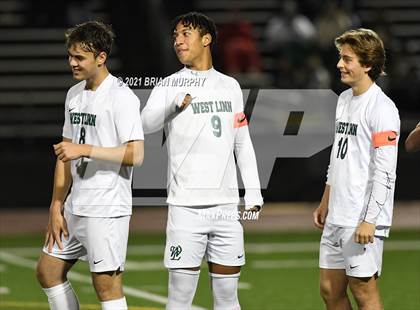 Thumbnail 3 in West Linn vs. Jesuit (OSAA 6A Semifinal) photogallery.
