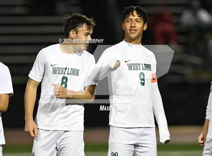 Thumbnail 2 in West Linn vs. Jesuit (OSAA 6A Semifinal) photogallery.