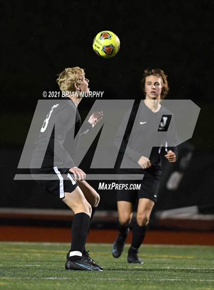 Thumbnail 2 in West Linn vs. Jesuit (OSAA 6A Semifinal) photogallery.