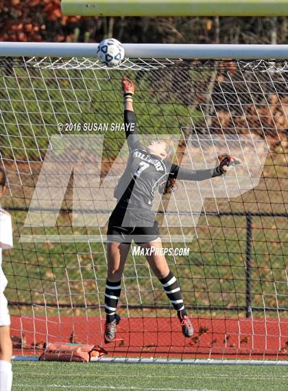 Thumbnail 1 in Millbury vs. Auburn (MIAA Division 3 Central Final) photogallery.