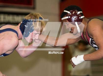 Thumbnail 2 in Granite City IHSA 3A Regional photogallery.