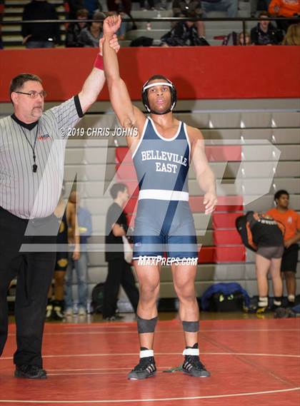 Thumbnail 2 in Granite City IHSA 3A Regional photogallery.