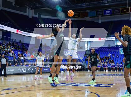 Thumbnail 1 in Bradwell Institute vs. Langston Hughes (GHSA 5A Semifinal) photogallery.