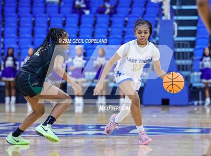 Thumbnail 3 in Bradwell Institute vs. Langston Hughes (GHSA 5A Semifinal) photogallery.