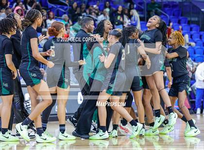 Thumbnail 2 in Bradwell Institute vs. Langston Hughes (GHSA 5A Semifinal) photogallery.