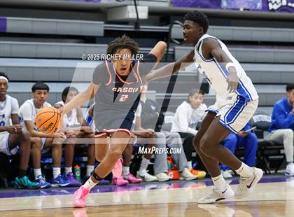 Thumbnail 2 in Hebron @ Cascia Hall (Hoopin on the Hill) photogallery.