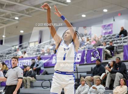 Thumbnail 1 in Hebron @ Cascia Hall (Hoopin on the Hill) photogallery.