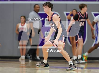 Thumbnail 1 in Hebron @ Cascia Hall (Hoopin on the Hill) photogallery.
