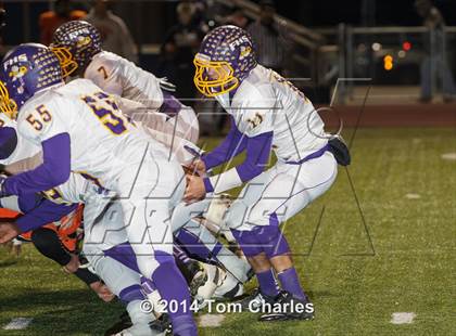 Thumbnail 1 in Farmersville vs. Commerce (UIL 3A Division 1 Region 2 Bi-District) photogallery.