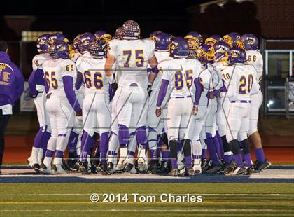 Thumbnail 3 in Farmersville vs. Commerce (UIL 3A Division 1 Region 2 Bi-District) photogallery.
