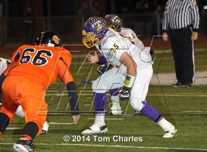 Thumbnail 2 in Farmersville vs. Commerce (UIL 3A Division 1 Region 2 Bi-District) photogallery.