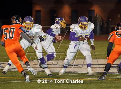 Thumbnail 1 in Farmersville vs. Commerce (UIL 3A Division 1 Region 2 Bi-District) photogallery.