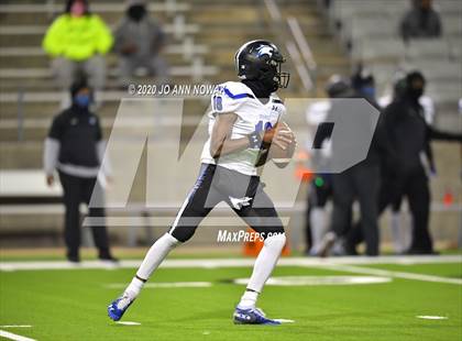Thumbnail 1 in Dekaney @ Bridgeland (UIL 6A Area Playoff) photogallery.
