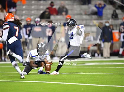 Thumbnail 1 in Dekaney @ Bridgeland (UIL 6A Area Playoff) photogallery.