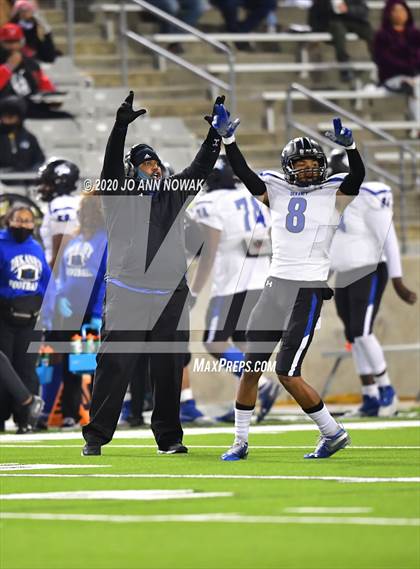 Thumbnail 1 in Dekaney @ Bridgeland (UIL 6A Area Playoff) photogallery.