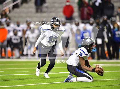 Thumbnail 1 in Dekaney @ Bridgeland (UIL 6A Area Playoff) photogallery.
