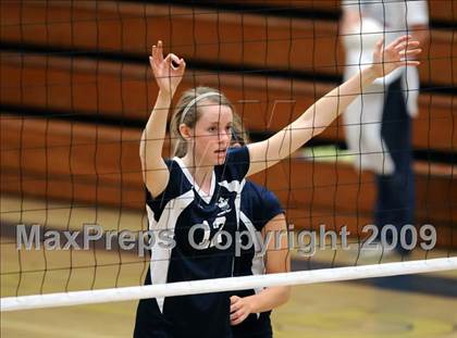 Thumbnail 2 in Redlands East Valley vs. Corona del Mar (CIF SS D2AA Final) photogallery.