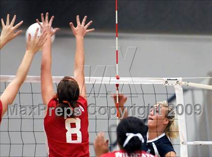 Thumbnail 1 in Redlands East Valley vs. Corona del Mar (CIF SS D2AA Final) photogallery.