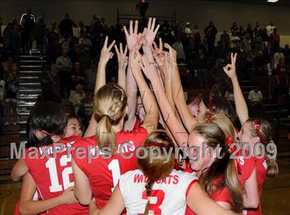Thumbnail 3 in Redlands East Valley vs. Corona del Mar (CIF SS D2AA Final) photogallery.