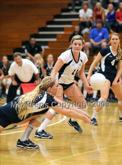 Thumbnail 1 in Redlands East Valley vs. Corona del Mar (CIF SS D2AA Final) photogallery.