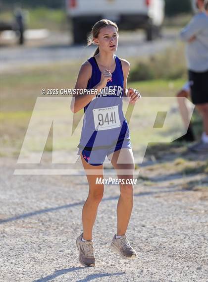 Thumbnail 3 in JV: UIL 4A Cross Country District 24 Qualifier photogallery.
