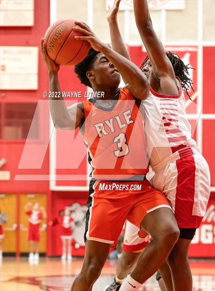 Thumbnail 3 in Ryle @ Holmes photogallery.