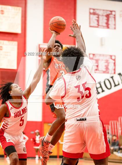 Thumbnail 3 in Ryle @ Holmes photogallery.