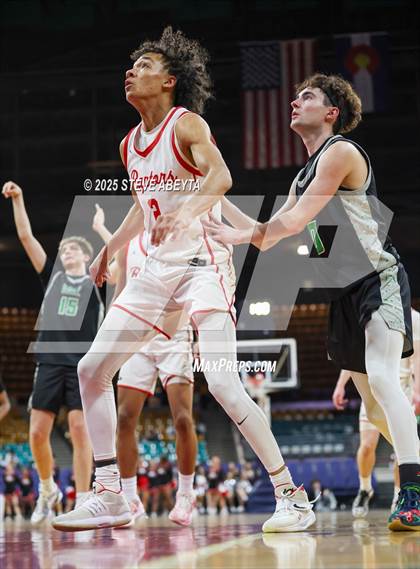 Thumbnail 2 in ThunderRidge vs. Eaglecrest (CHSAA 6A Great 8) photogallery.