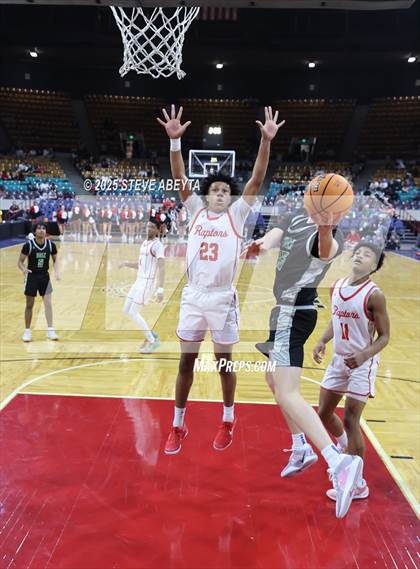 Thumbnail 1 in ThunderRidge vs. Eaglecrest (CHSAA 6A Great 8) photogallery.