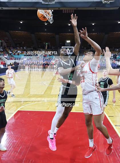 Thumbnail 1 in ThunderRidge vs. Eaglecrest (CHSAA 6A Great 8) photogallery.