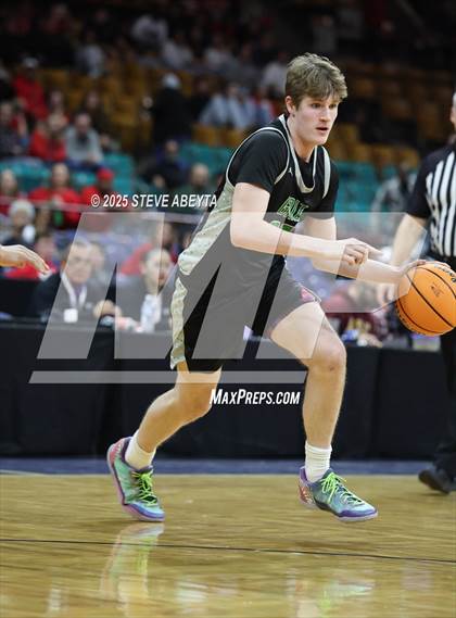Thumbnail 2 in ThunderRidge vs. Eaglecrest (CHSAA 6A Great 8) photogallery.
