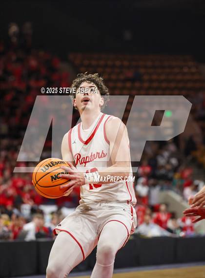 Thumbnail 2 in ThunderRidge vs. Eaglecrest (CHSAA 6A Great 8) photogallery.