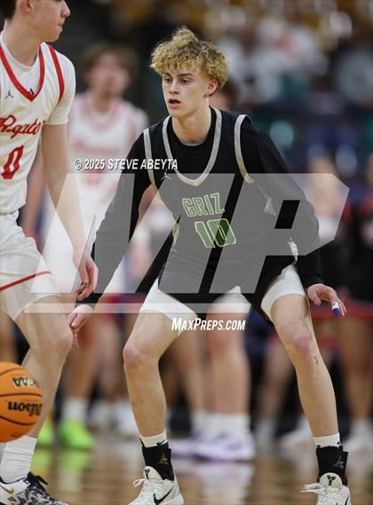 Thumbnail 1 in ThunderRidge vs. Eaglecrest (CHSAA 6A Great 8) photogallery.