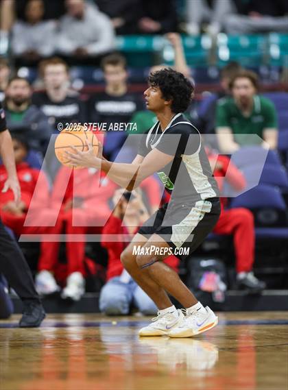 Thumbnail 2 in ThunderRidge vs. Eaglecrest (CHSAA 6A Great 8) photogallery.