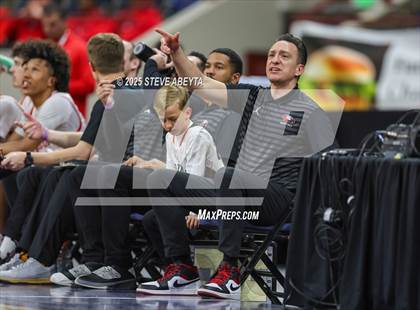 Thumbnail 3 in ThunderRidge vs. Eaglecrest (CHSAA 6A Great 8) photogallery.