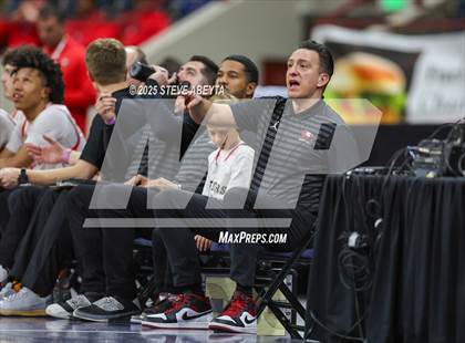 Thumbnail 2 in ThunderRidge vs. Eaglecrest (CHSAA 6A Great 8) photogallery.