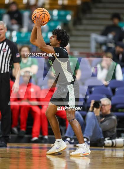 Thumbnail 2 in ThunderRidge vs. Eaglecrest (CHSAA 6A Great 8) photogallery.