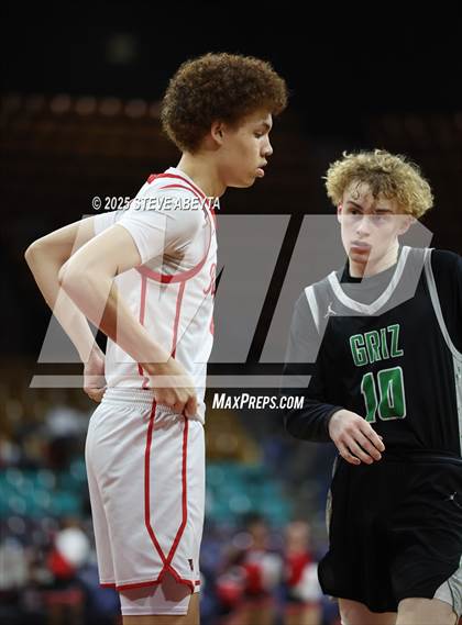 Thumbnail 1 in ThunderRidge vs. Eaglecrest (CHSAA 6A Great 8) photogallery.