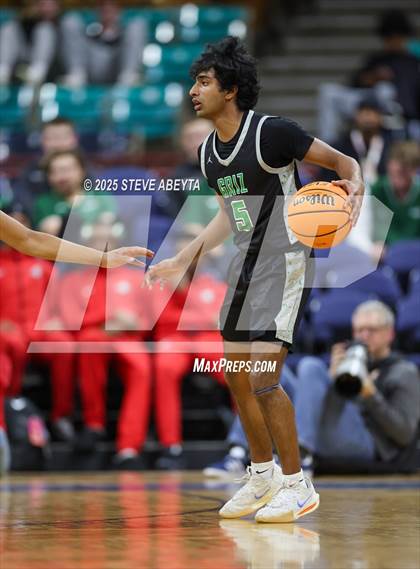 Thumbnail 1 in ThunderRidge vs. Eaglecrest (CHSAA 6A Great 8) photogallery.