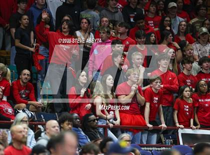 Thumbnail 2 in ThunderRidge vs. Eaglecrest (CHSAA 6A Great 8) photogallery.
